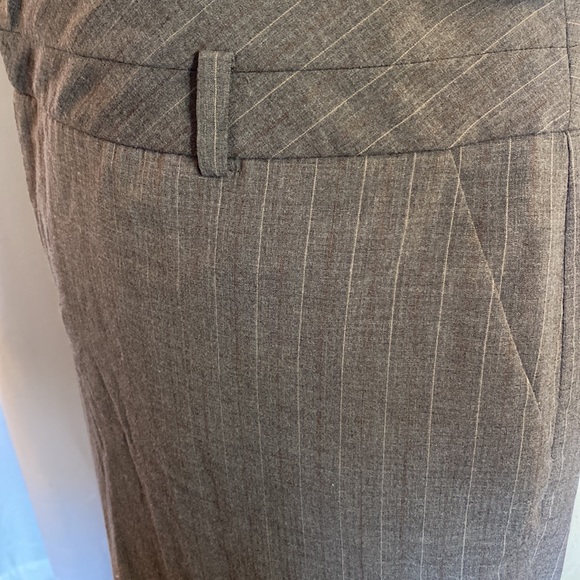 Gray/Brown Wide leg Pinstriped Pants - Picture 4 of 5